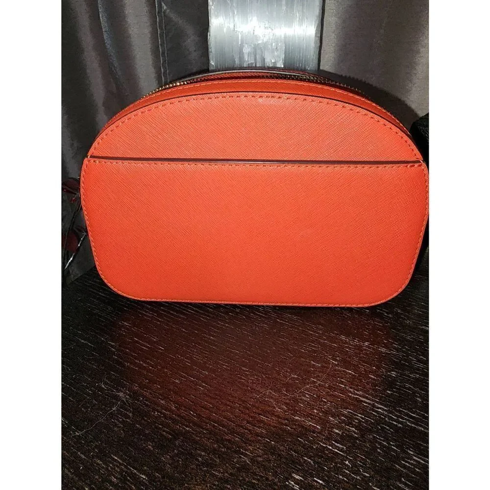 Tory Burch Emerson Camera Bag in Red Samba NWOT